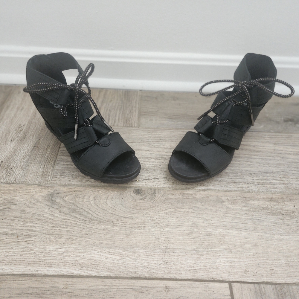 Sorel Black Lace-Up Women's Sandals